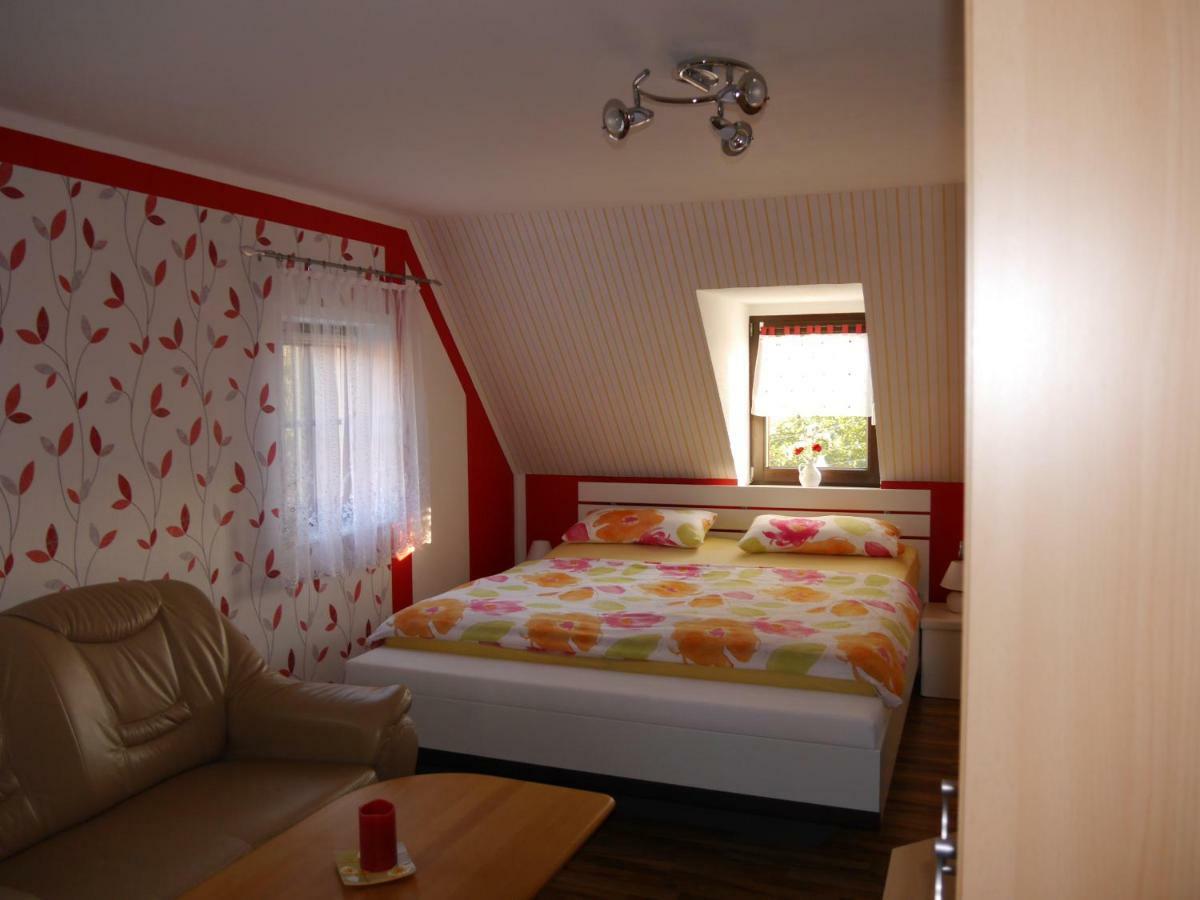 Ferienwohnung Hesse Am Wachberg Saupsdorf Exterior foto